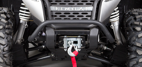 Gazdag felszereltségű quad